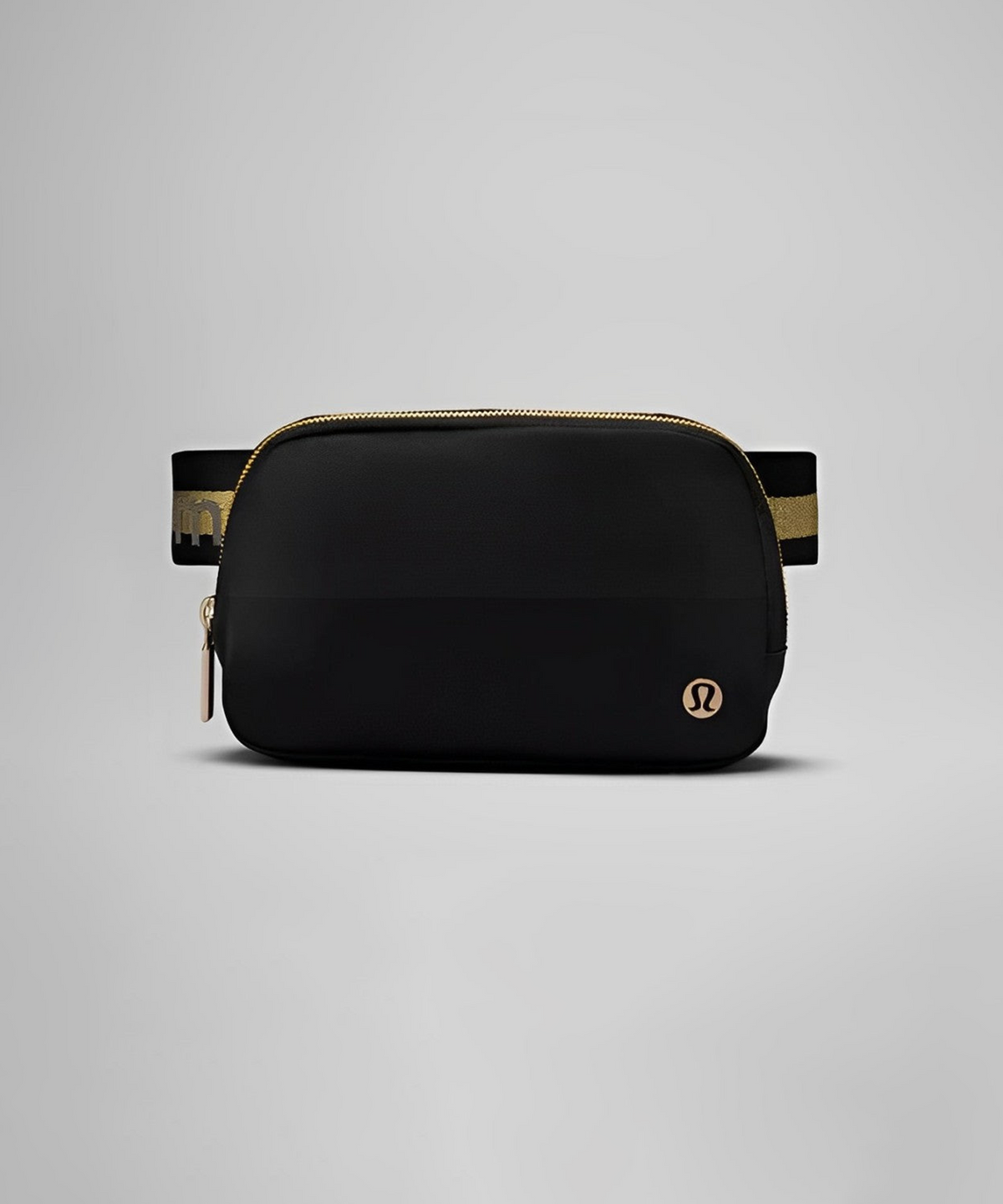 Lululemon Everywhere Belt Bag 1L - Black&Gold