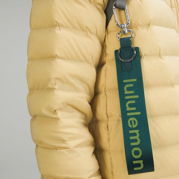 Never Lost Keychain - Green Jesper